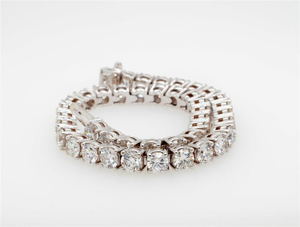 Plateau Jewelers Diamond Tennis Bracelet in 14k White Gold