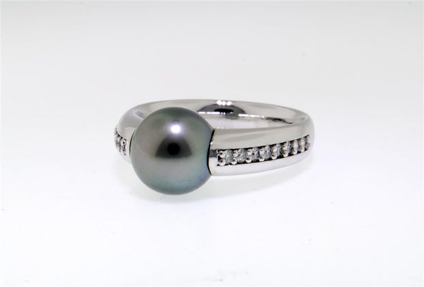 Tahitian Pearl Ring in 14k White Gold