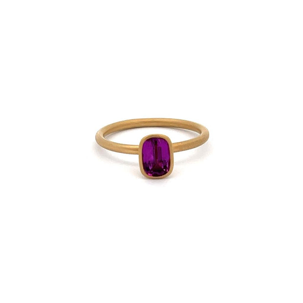 Kimberly Collins Garnet Ring in 18k Yellow Gold with sandblasted finish