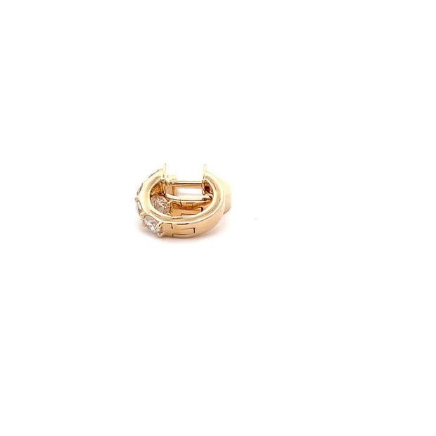 Plateau Jewelers' small hoop earrings in 14k yellow gold